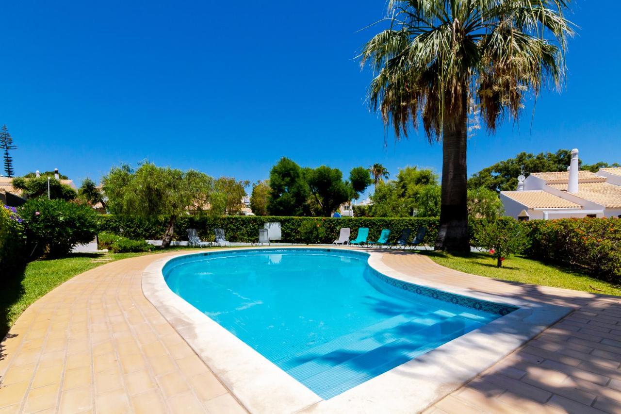 Small Villa 4Pax -Shared Pool @ Homesbyfc Albufeira Exterior foto